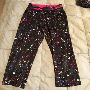 Girls Under Armour Heat Gear capri leggings